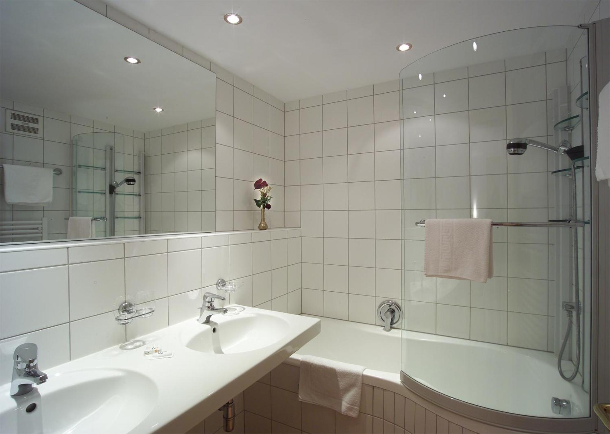 Hotel Zum Hirschen 3*