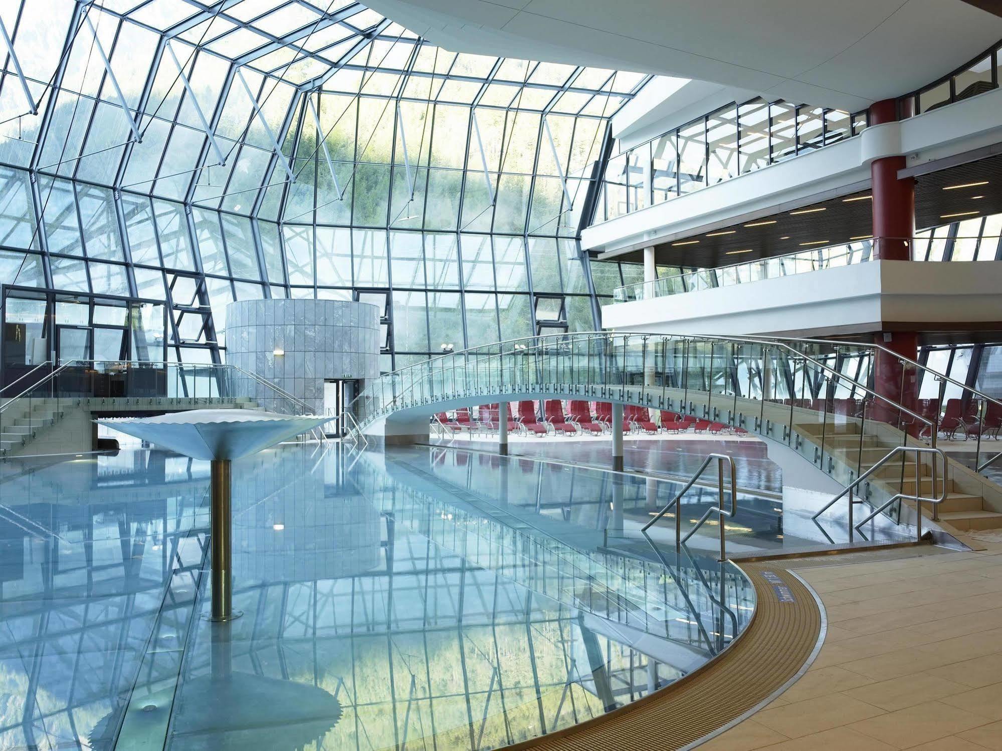 Hotel Zum Hirschen 3*